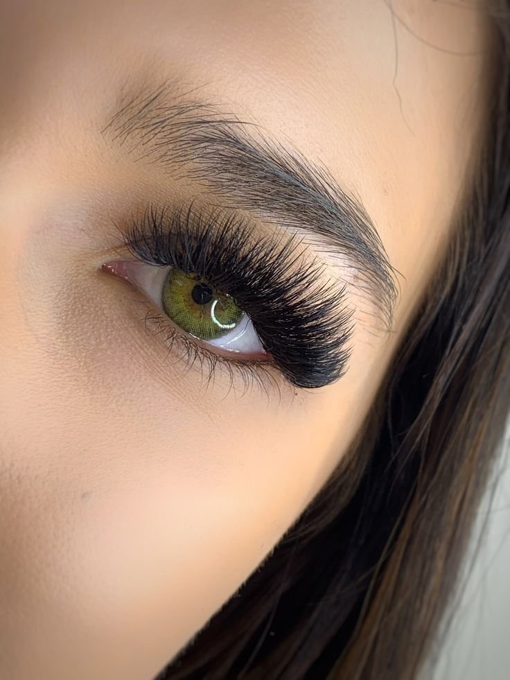 Volume Russe 3D à 6D — extensions de cils volumineuses IMANAILS Franconville